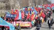 Marșul apărătorilor statalităţii moldoveneşti de la Comrat