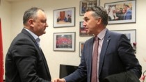 Igor Dodon s-a întîlnit cu europarlamentarul Petras Austrevicius