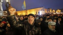 Manifestație pentru destituirea autorităților de la Kiev