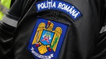 Șase tineri din Moldova au fost bățuți și umiliți de o patrulă a poliției d ...